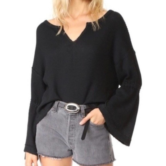 We The Free Dahlia Waffle Knit Thermal Bell Sleeve Oversized Top Size Medium - Picture 1 of 10